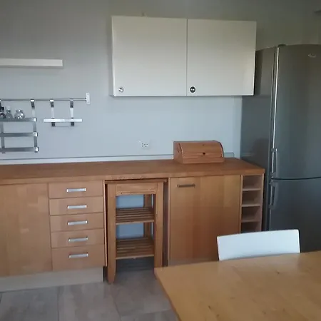 Apartament Scerne *